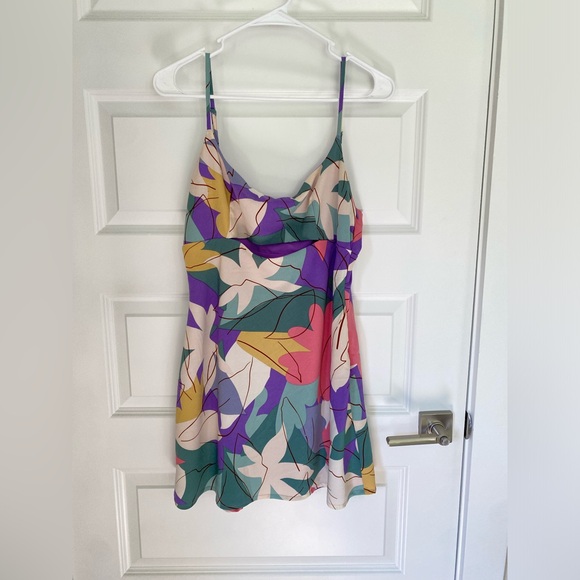 Le Lis Bust Cut-Out Mini Dress - Picture 2 of 8